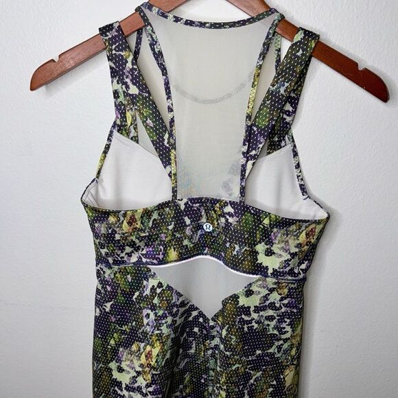 Lululemon Running in The City Mesh Tank Top Size 6 - Picture 5 of 8